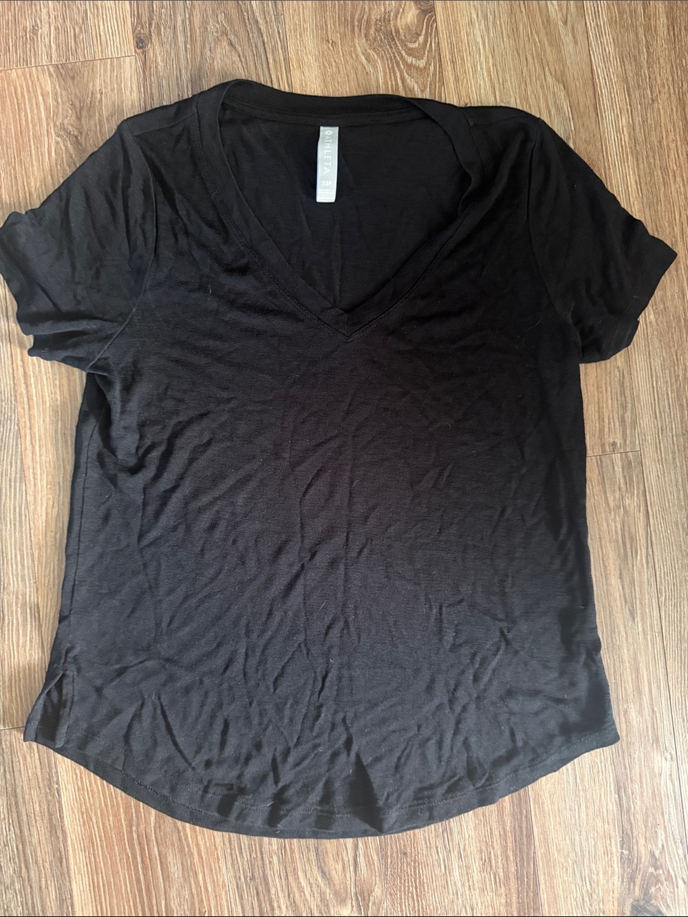 Athleta Black V-Neck Short Sleeve Tee